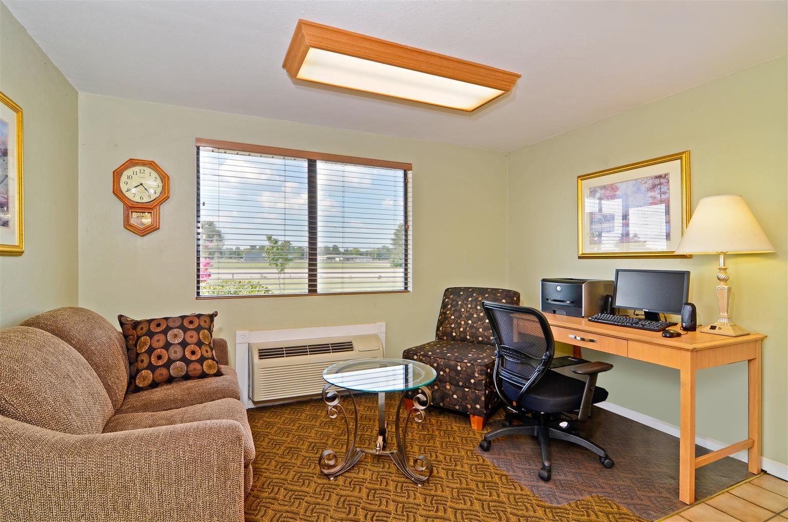 Super 8 By Wyndham Mcgehee Hotel Perniagaan gambar