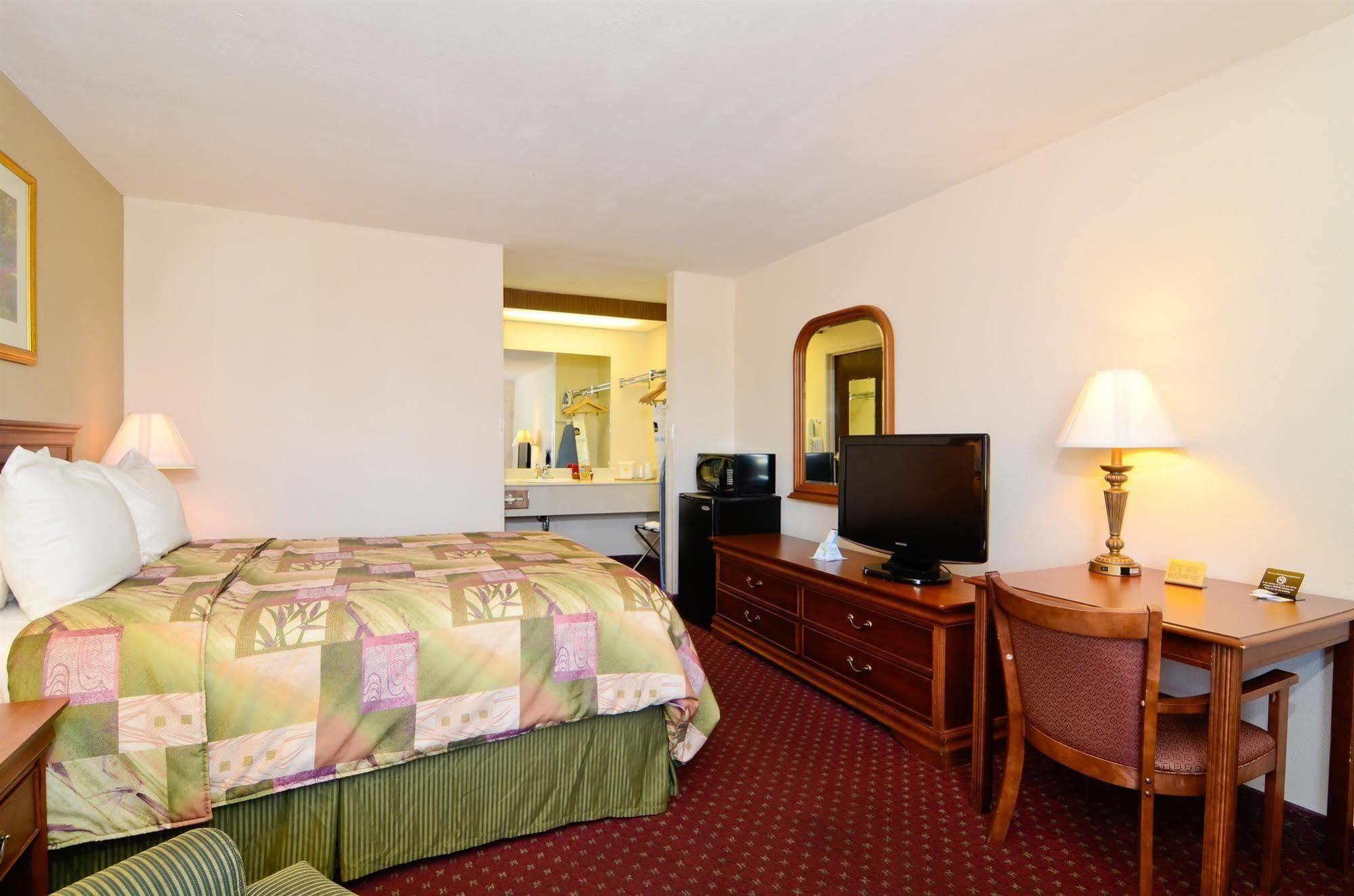 Super 8 By Wyndham Mcgehee Hotel Bilik gambar