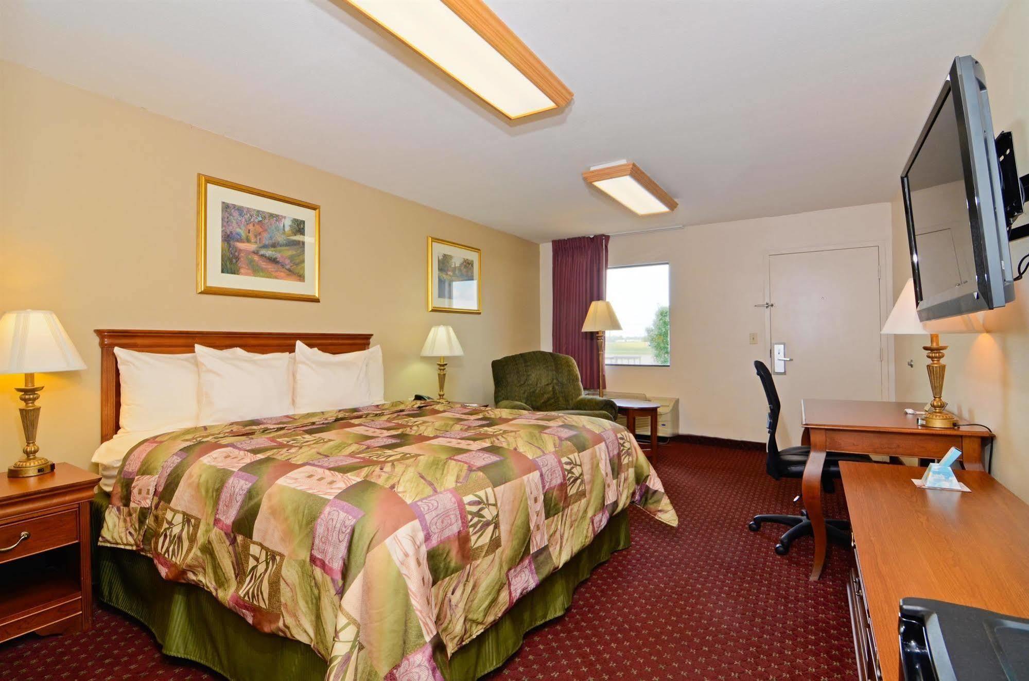Super 8 By Wyndham Mcgehee Hotel Luaran gambar